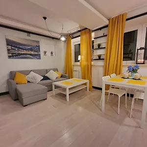 Trzech Krzyzy Konopnickiej 3 Апартаменты