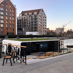 Dom Na Wodzie - Flohotel Apartament Gdańsk
