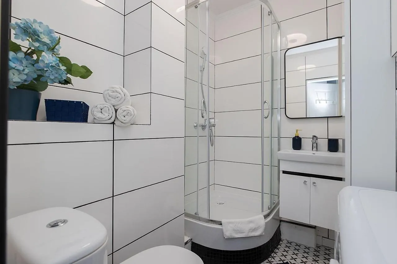 Апартаменты Unit Rooms Warszawa By Metro Rondo Onz Short Rent Idealne Pokoje Na Nocleg W Warszawie