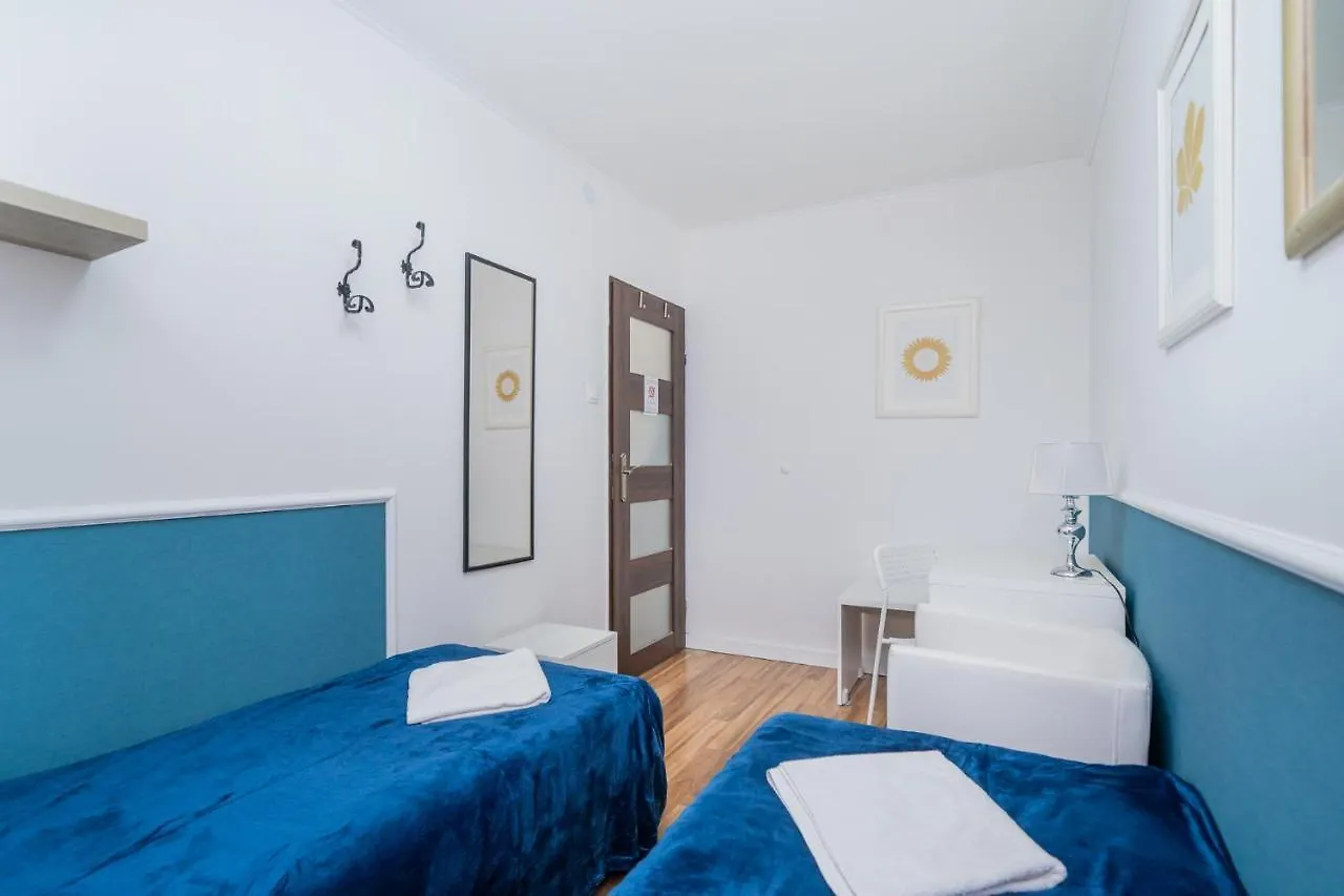 Unit Rooms Warszawa By Metro Rondo Onz Short Rent Idealne Pokoje Na Nocleg W Warszawie Апартаменты Варшава